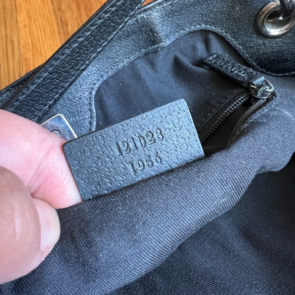 Guaranteed Authentic Gucci Gg Eclipse Shoulder Ba… - image 8